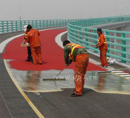 彩色公交車道、彩色自行車道、彩色警示路面